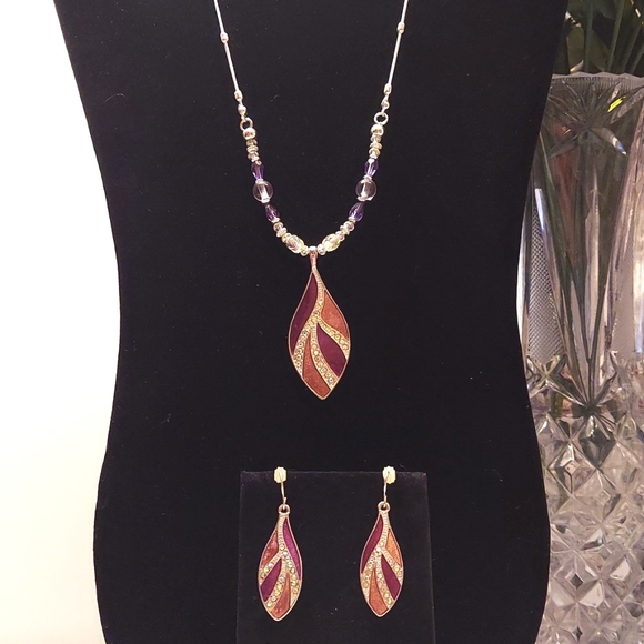 Necklace‎ and Earrings Set - Picture 1 of 6